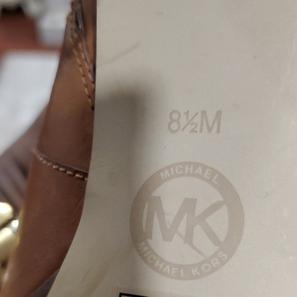 Flawed Michael Kors Brown Leather  Heeled Ankle Boots Booties - Picture 9 of 14